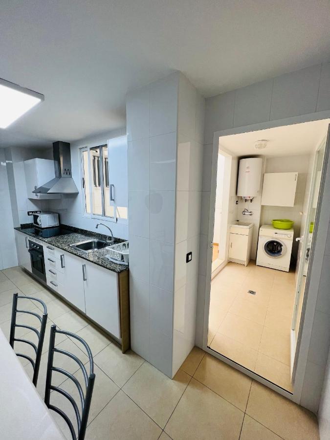 Apartamento Centro 3 Habitaciones Con Aire Acondicionado Y Wifi A 150M De La Playa Y Castillo Пеніскола Екстер'єр фото