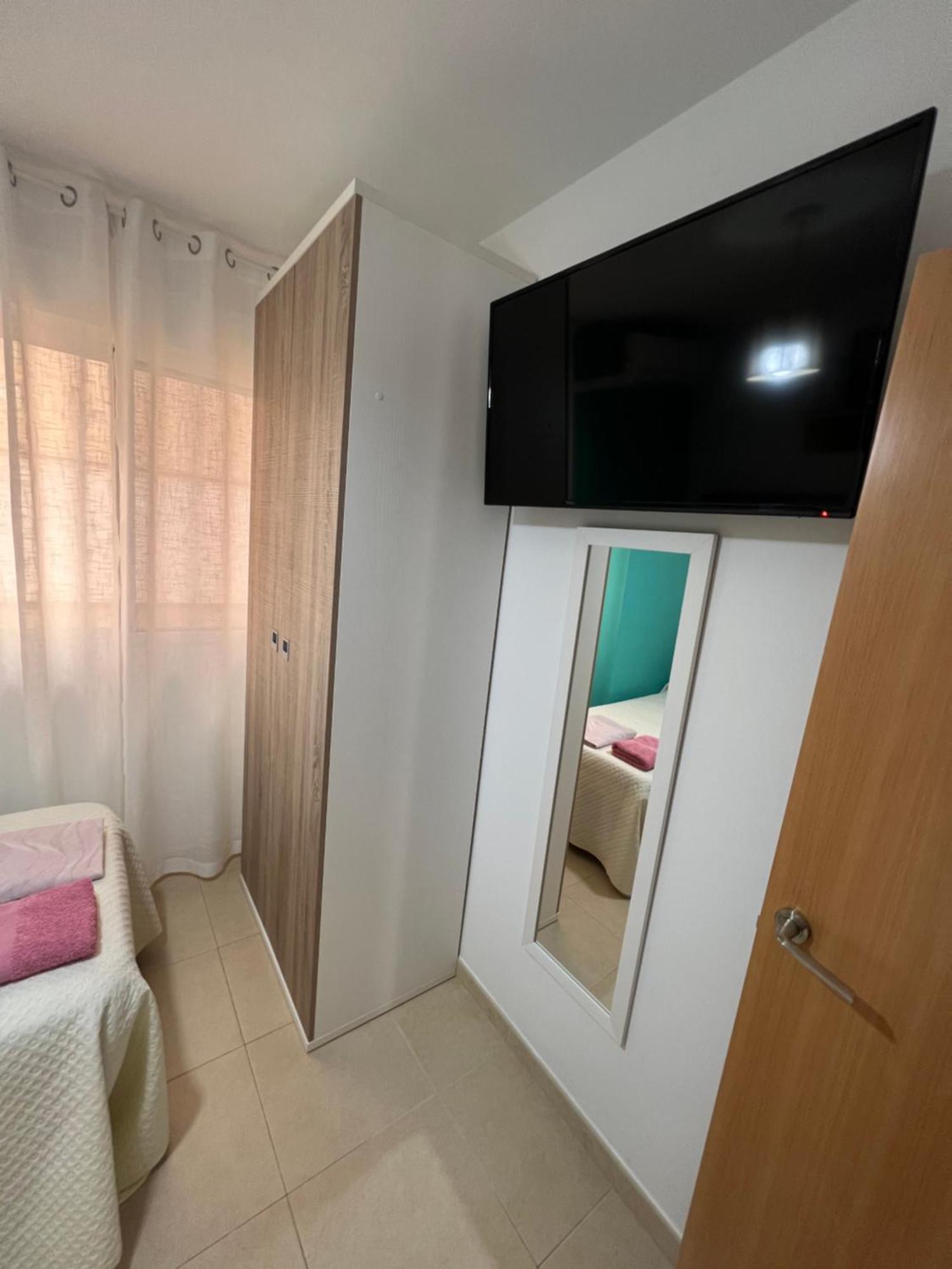 Apartamento Centro 3 Habitaciones Con Aire Acondicionado Y Wifi A 150M De La Playa Y Castillo Пеніскола Екстер'єр фото
